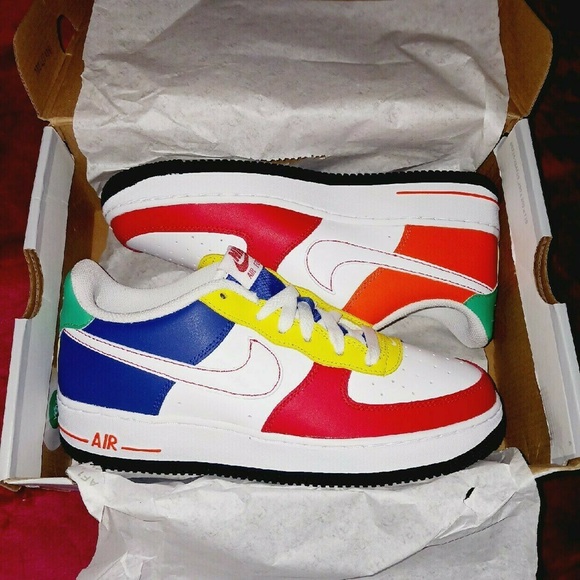 Nike Other - Kids Nike Air Force 1🌿🌿🌿